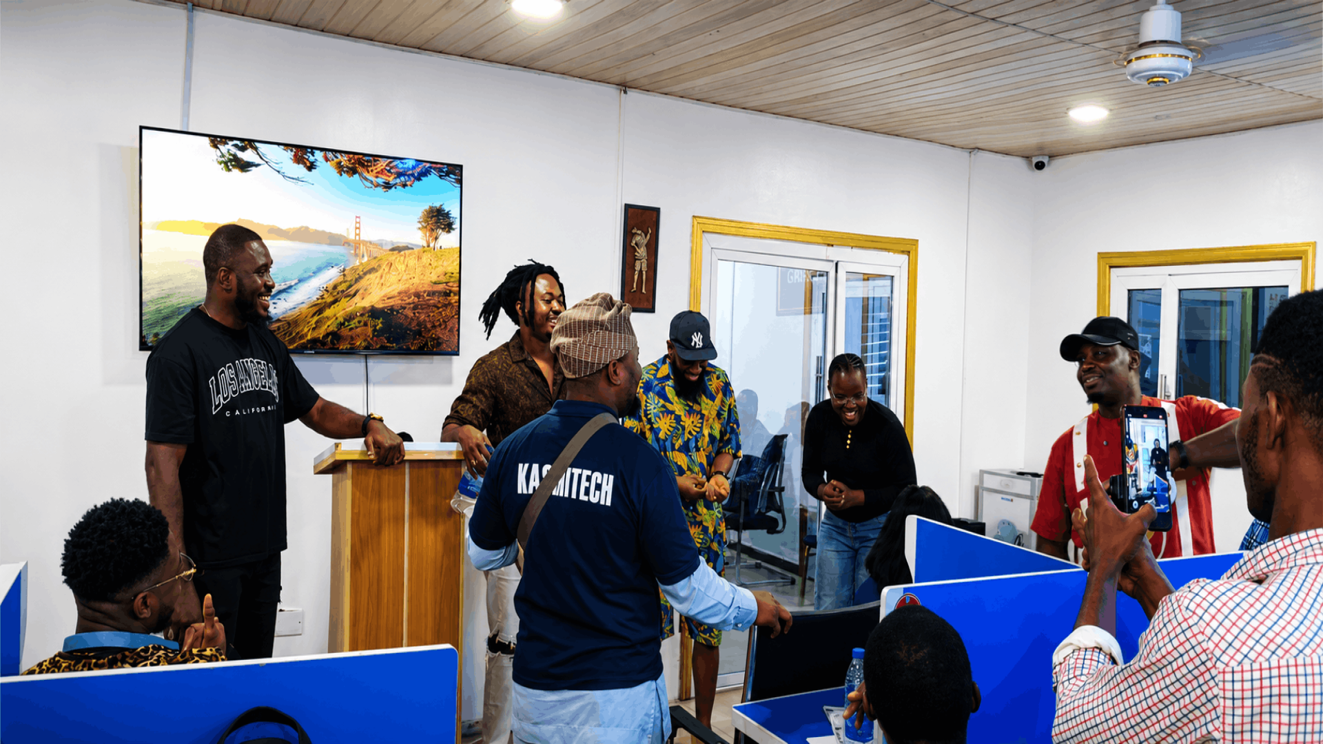 A practical technology class at Kachitech